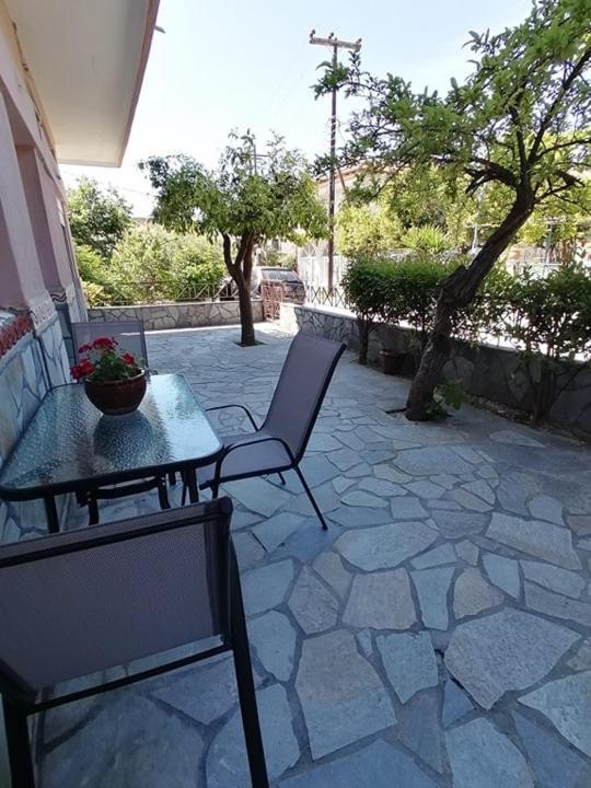 Sofia Guesthouse Nea Skioni Exterior photo